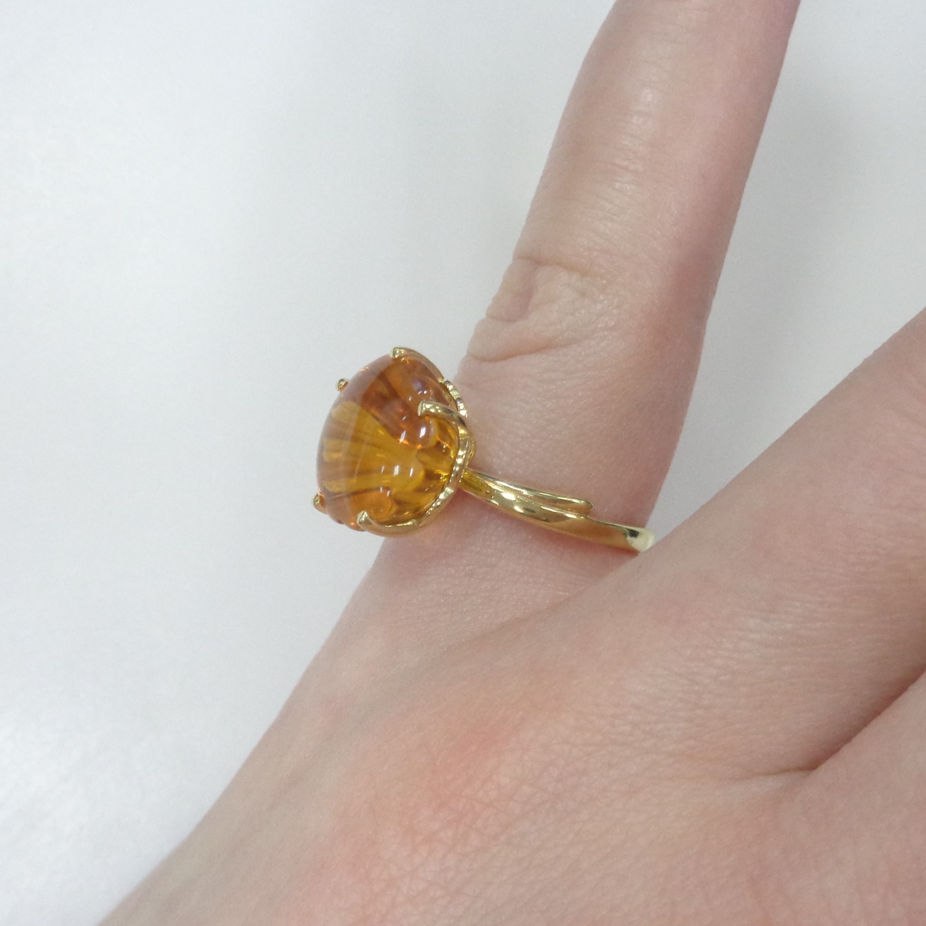 Серебряное кольцо с цитрином